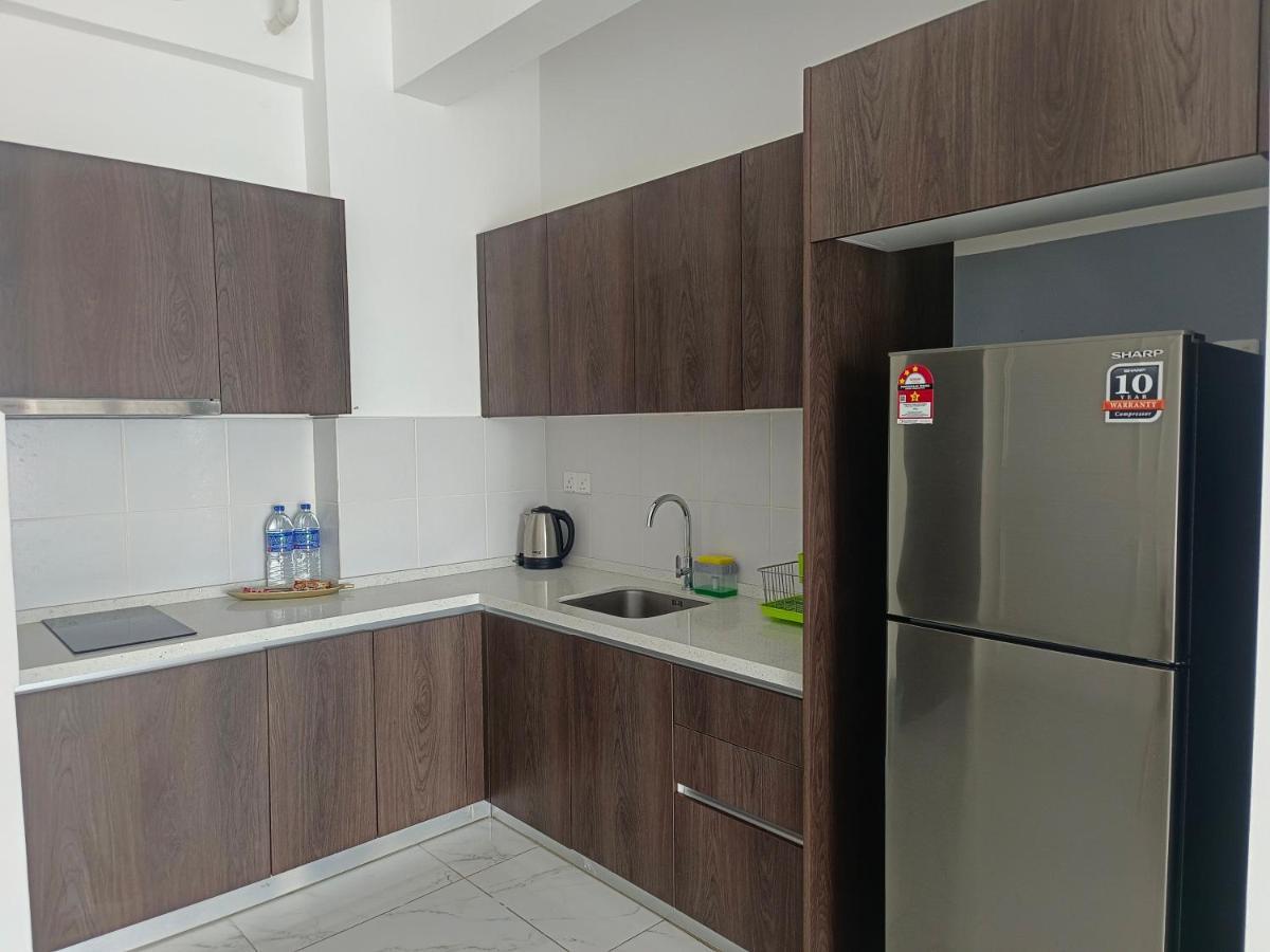 One Bedroom Troika Kota Bharu By Aghome, Modern Design Экстерьер фото