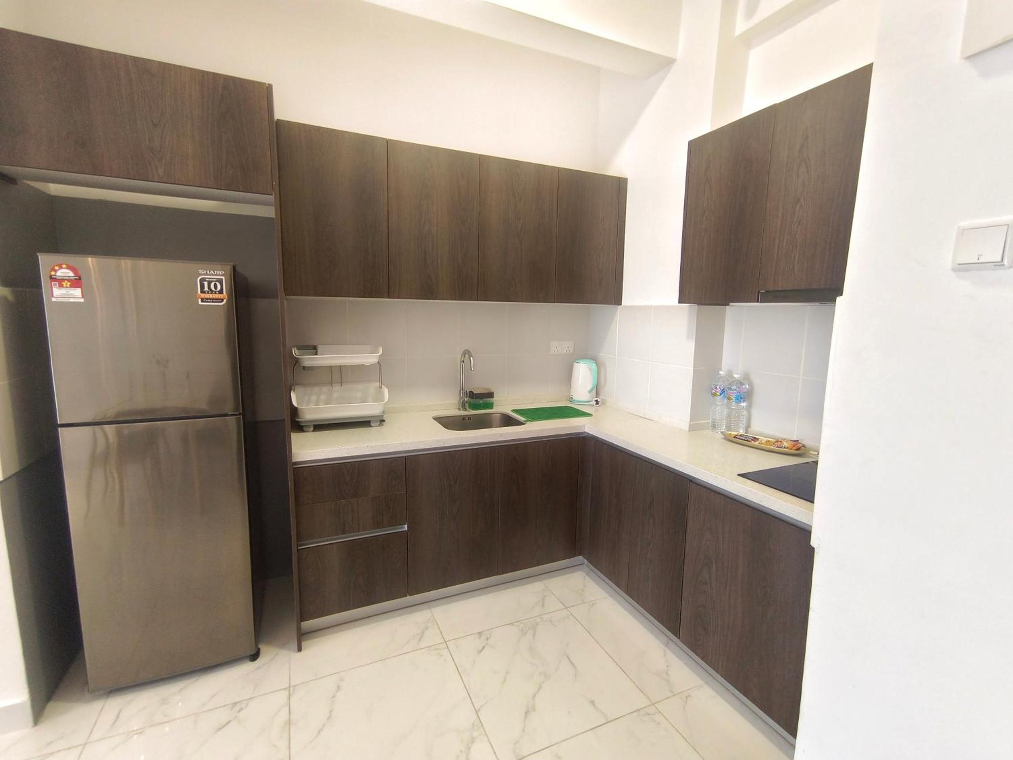 One Bedroom Troika Kota Bharu By Aghome, Modern Design Экстерьер фото
