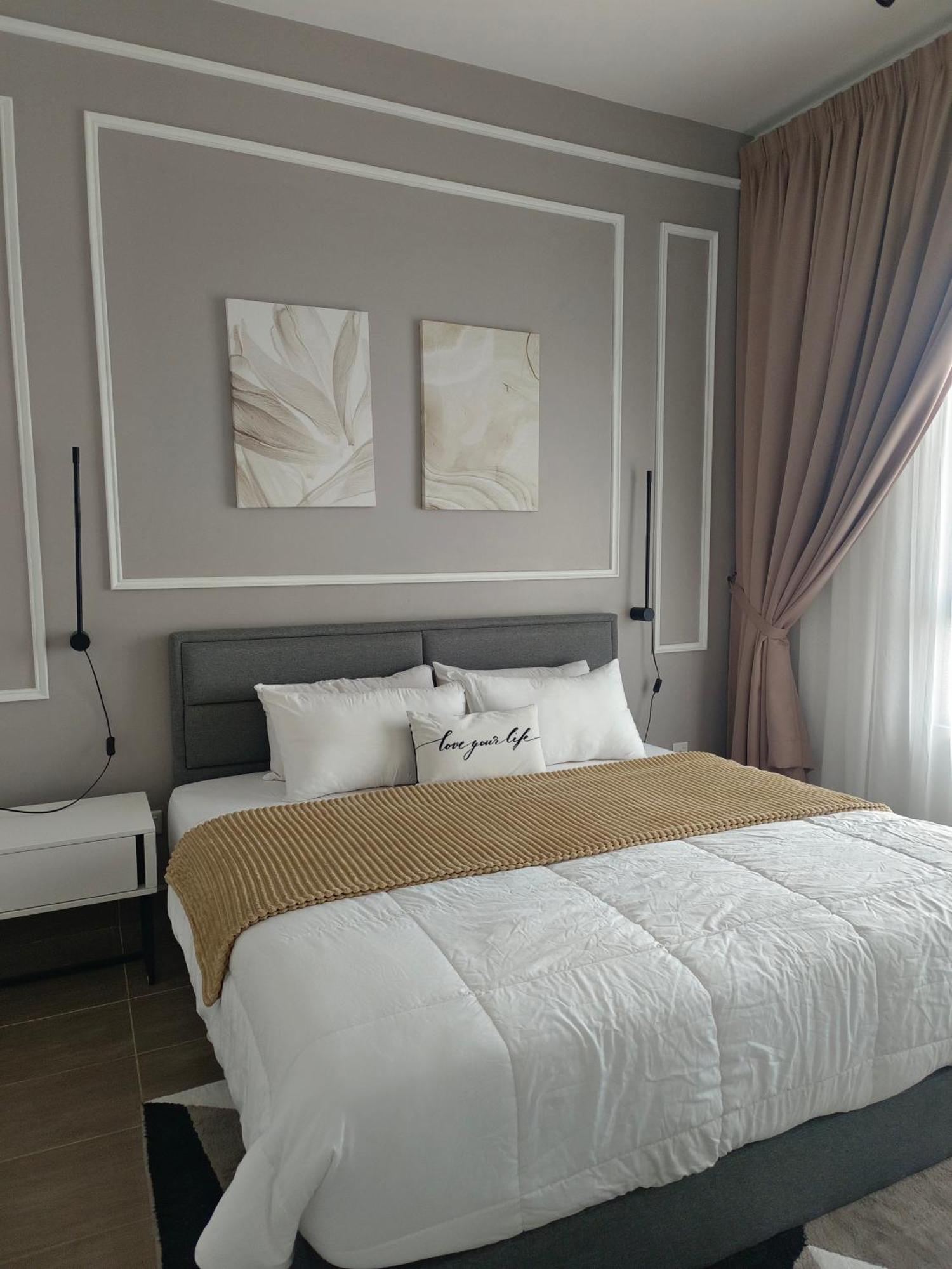 One Bedroom Troika Kota Bharu By Aghome, Modern Design Экстерьер фото
