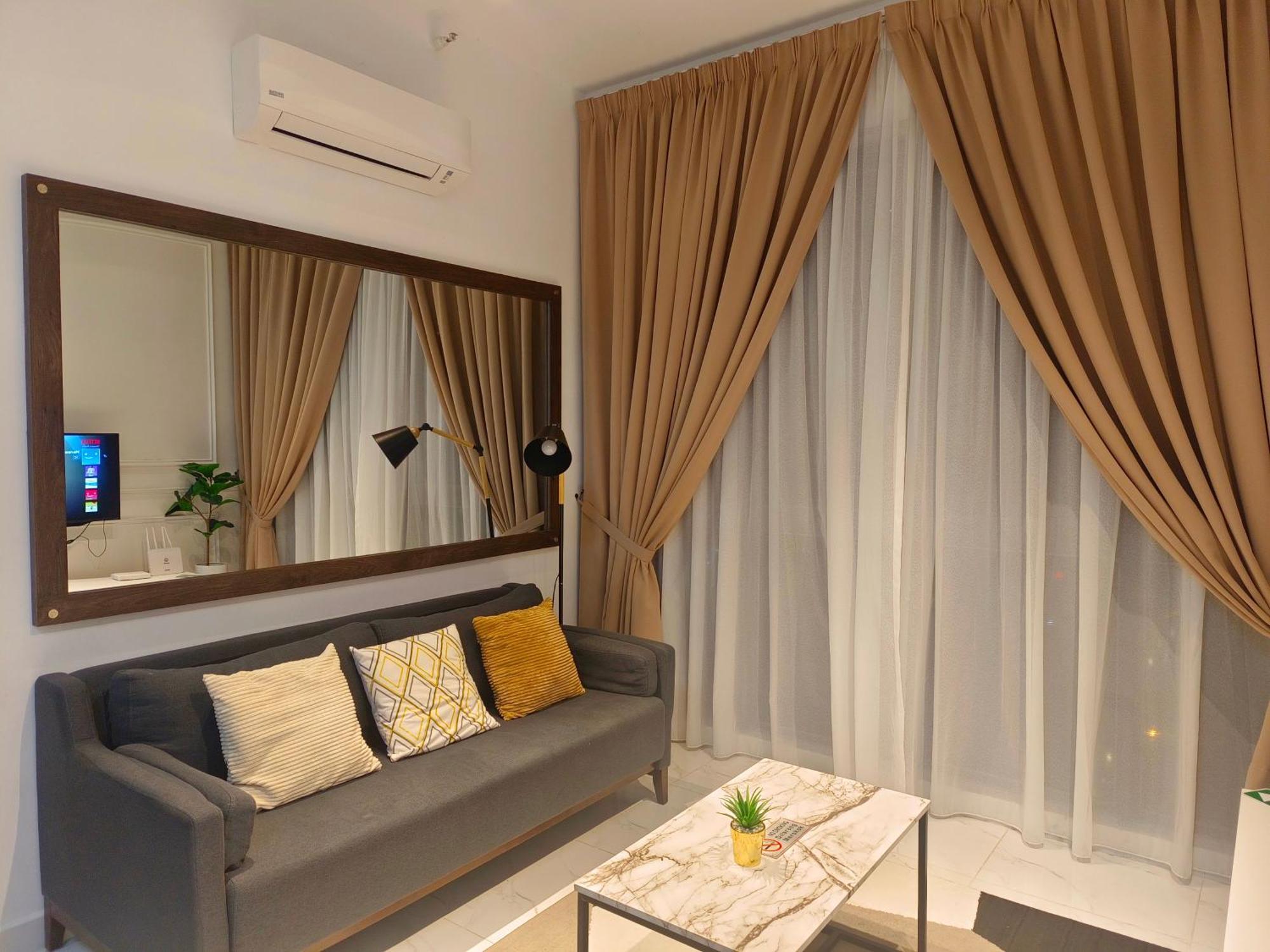 One Bedroom Troika Kota Bharu By Aghome, Modern Design Экстерьер фото