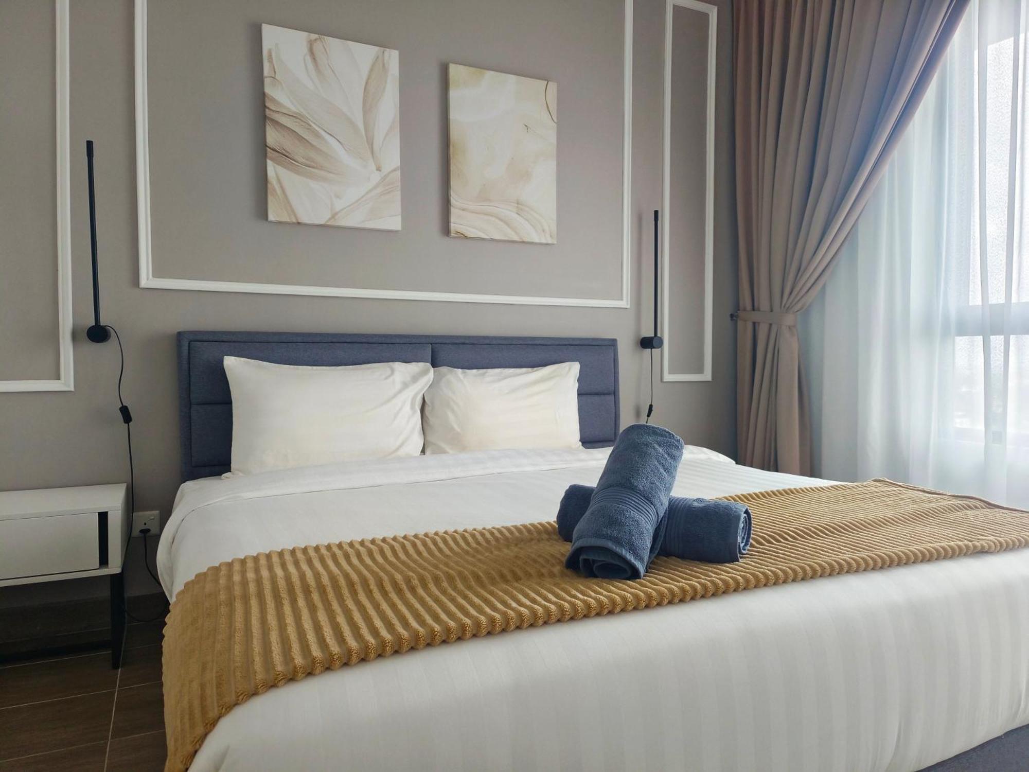 One Bedroom Troika Kota Bharu By Aghome, Modern Design Экстерьер фото